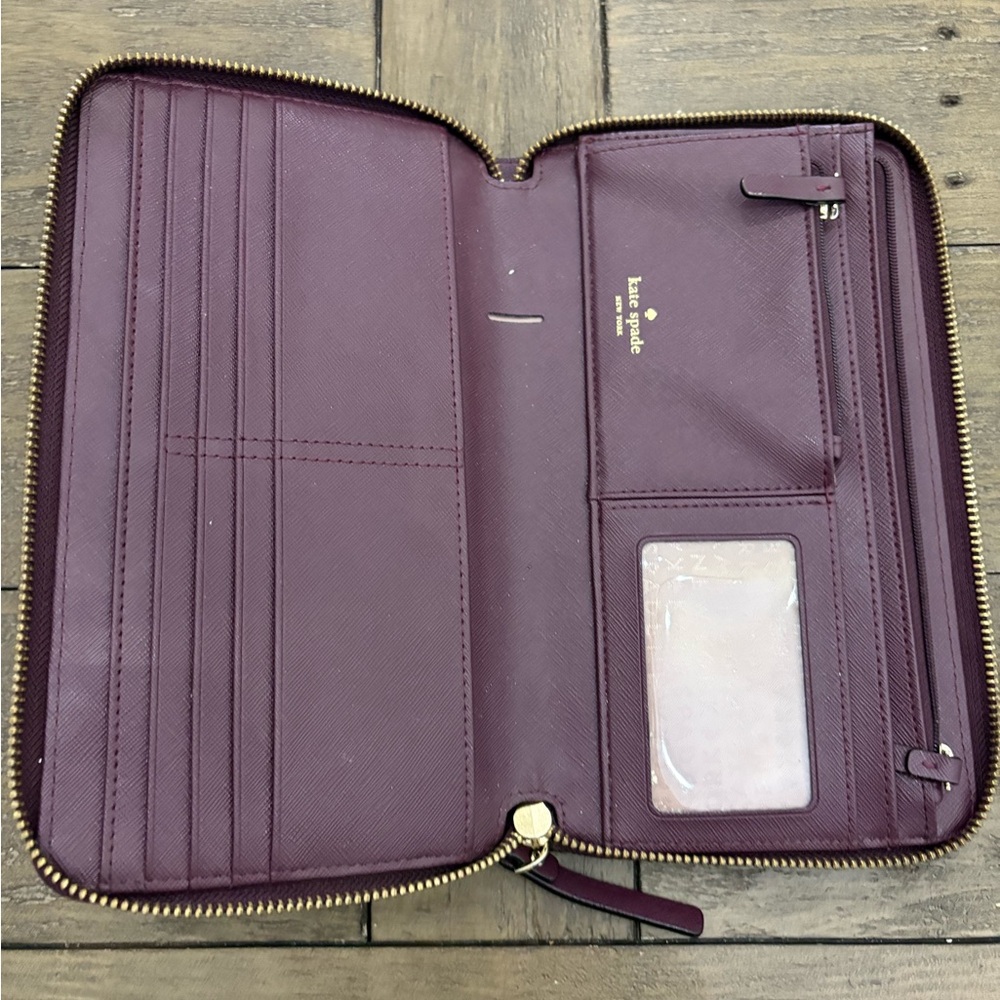 Kate Spade Woman’s Wallet in Rich Burgundy